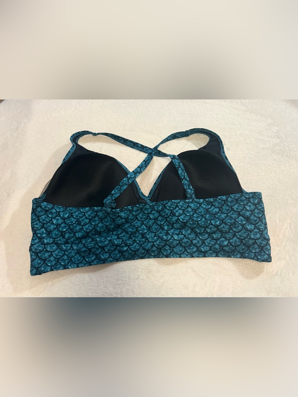 Torrid Wireless Triangle Bikini Top Mermaid Scale - Picture 4 of 5